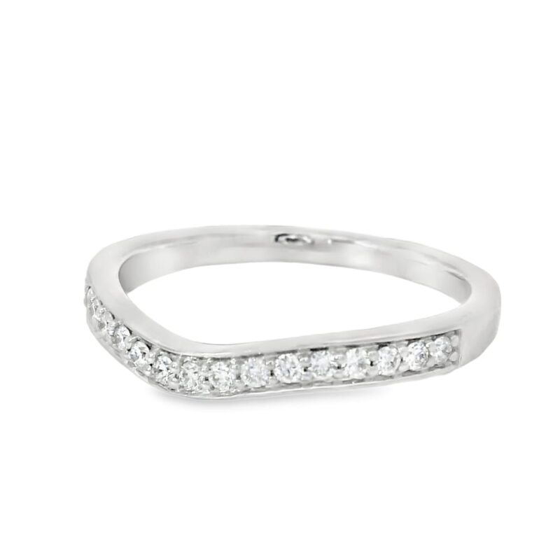 14K Gold Lab-Grown Oval Engagement Ring with Diamond Side Stones - Image 4