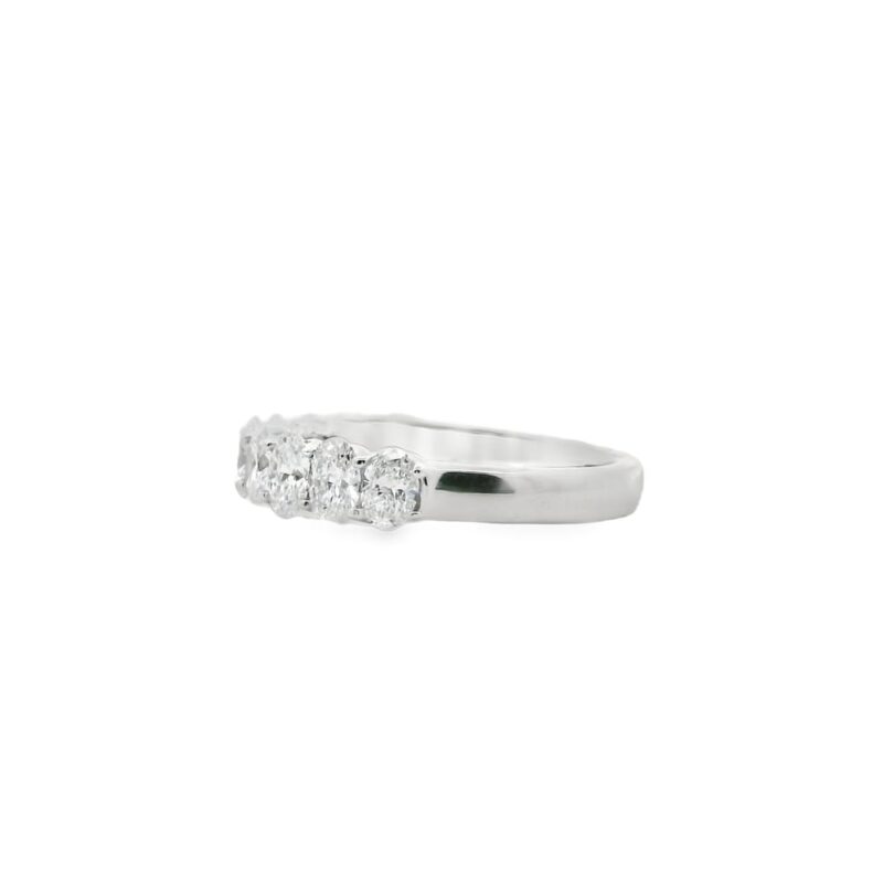 14K White Gold Women's Wedding Band with Lab-Grown Diamonds