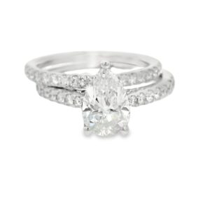 Lab-Grown Pear-Shaped Diamond Engagement Ring in 14K White Gold